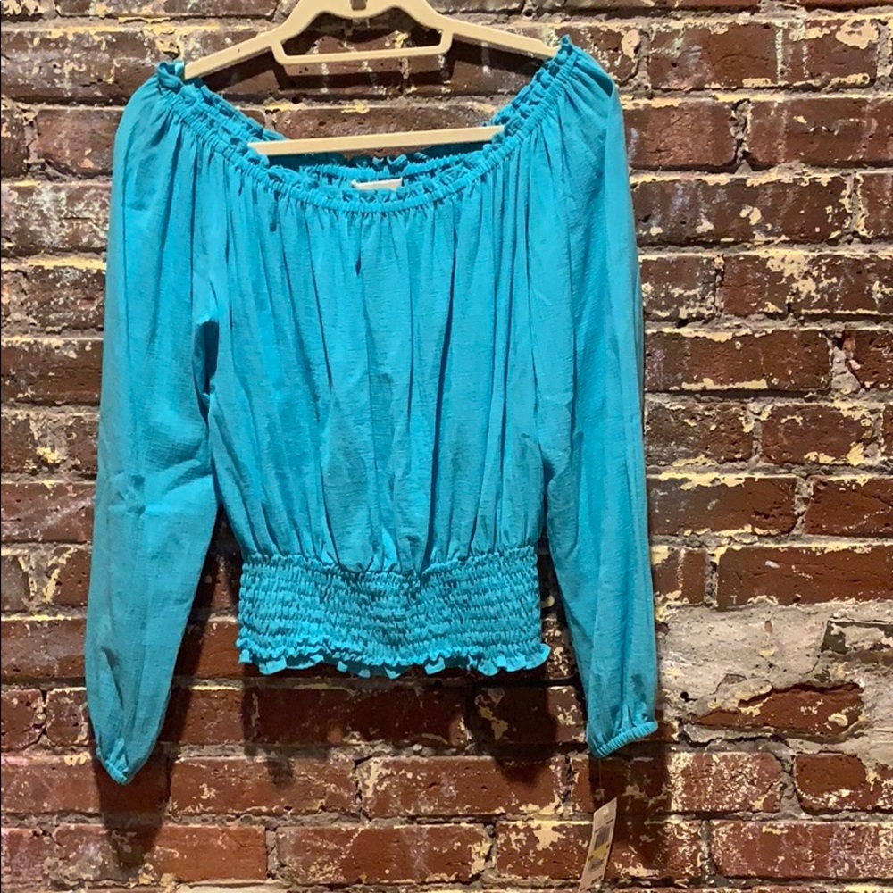 Off the shoulder Michael Kors shirt